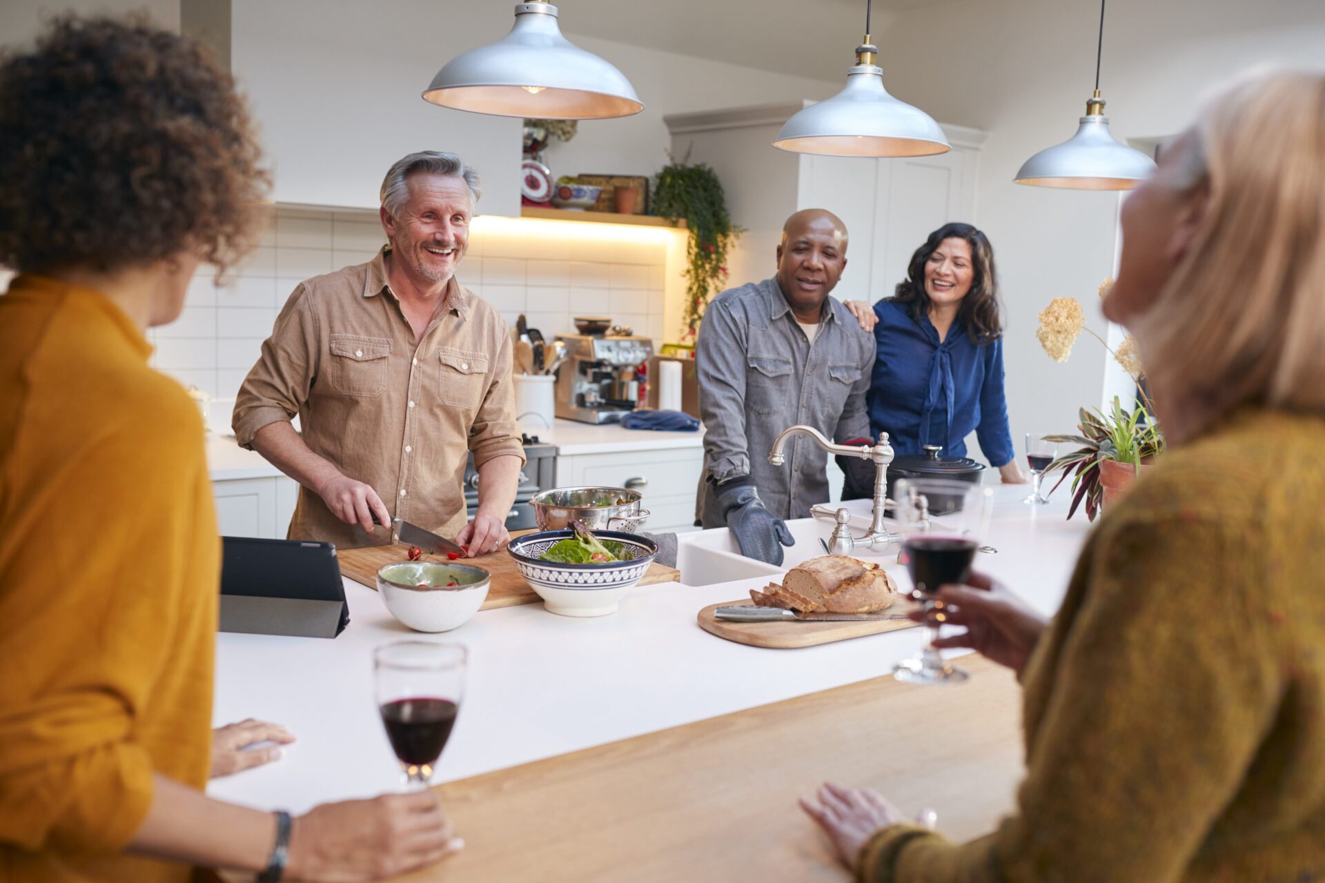 Blog: Granite, Quartz, Quartzite, or Soapstone? Choosing the Right Countertop for Every Lifestyle. Photo credit: monkeybusiness