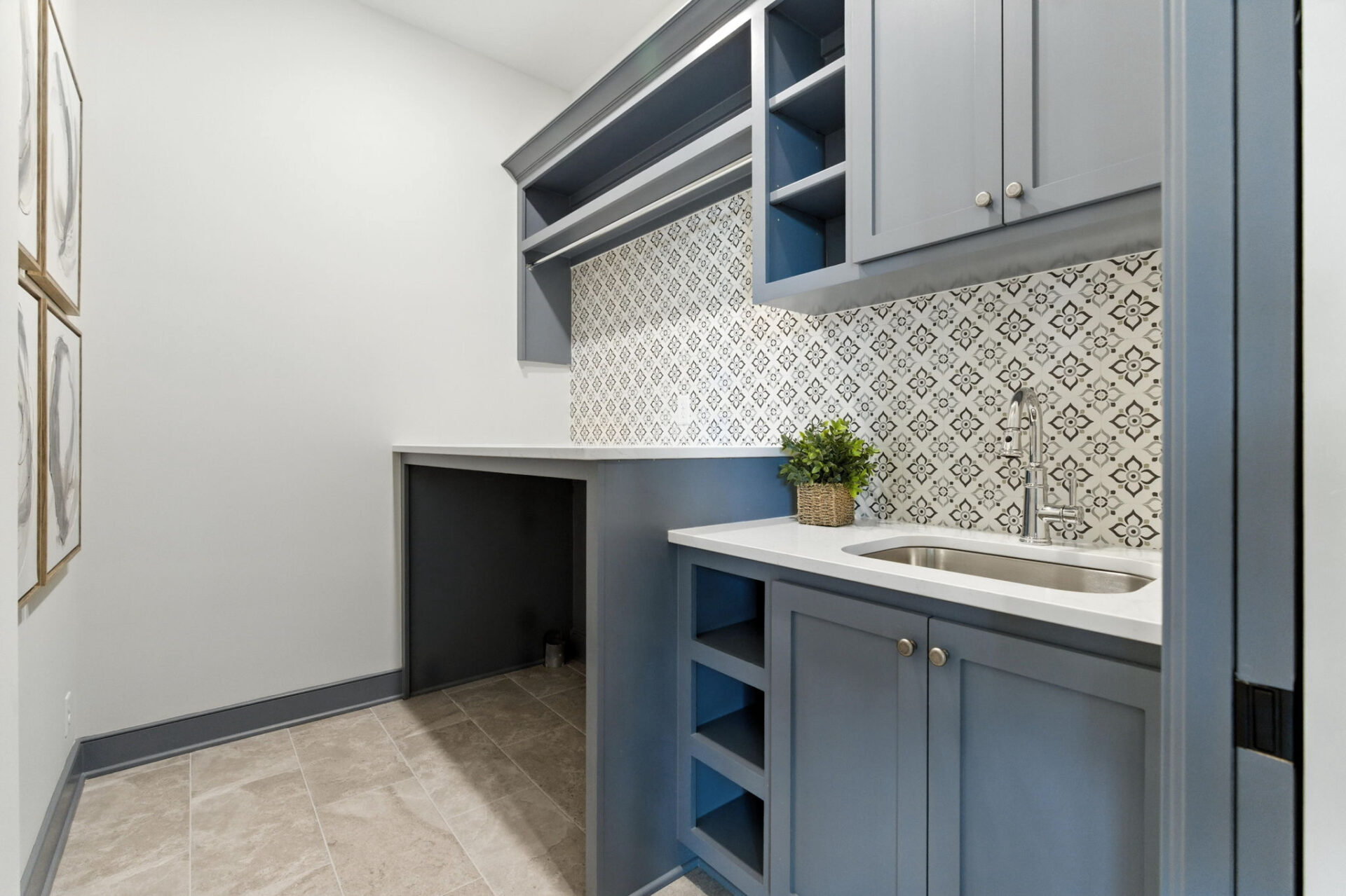 Stone laundry room mud room