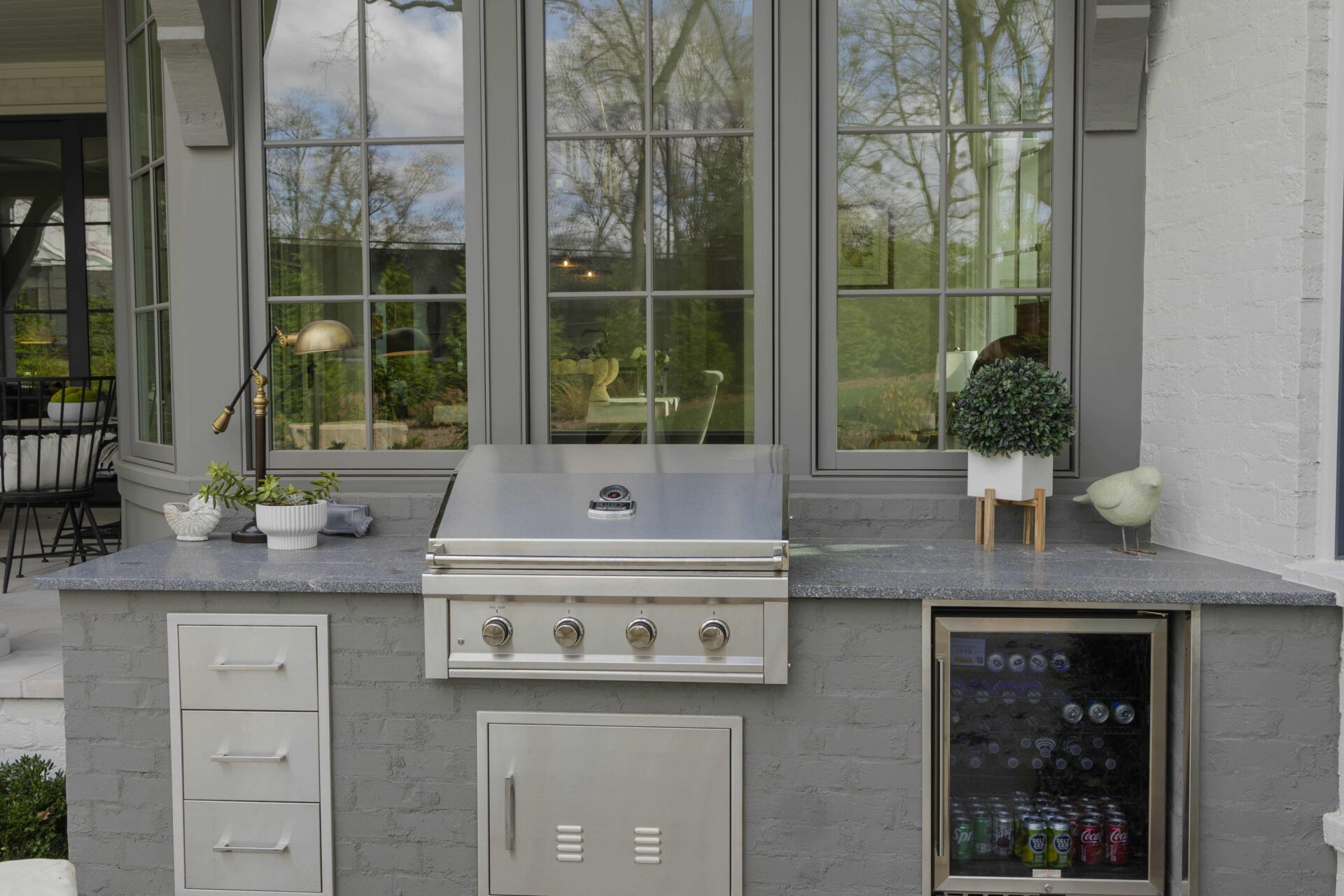 Stone outdoor kitchen